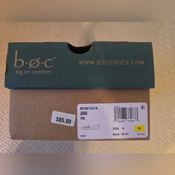 NEW b.o.c. Women's Brown Loafers Size 6 - Picture 2 of 11